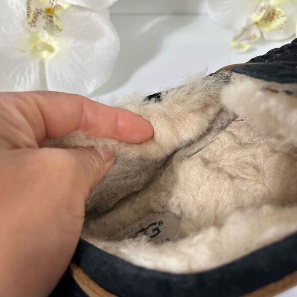 Black Moccasin Slippers - Picture 5 of 10